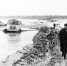 Автобус в Талнах форсирует Норилку. 1965 год - Заполярная правда
