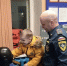 В Норильске сбылась мечта трехлетнего мальчика: он побывал в роли пожарного - Северный город